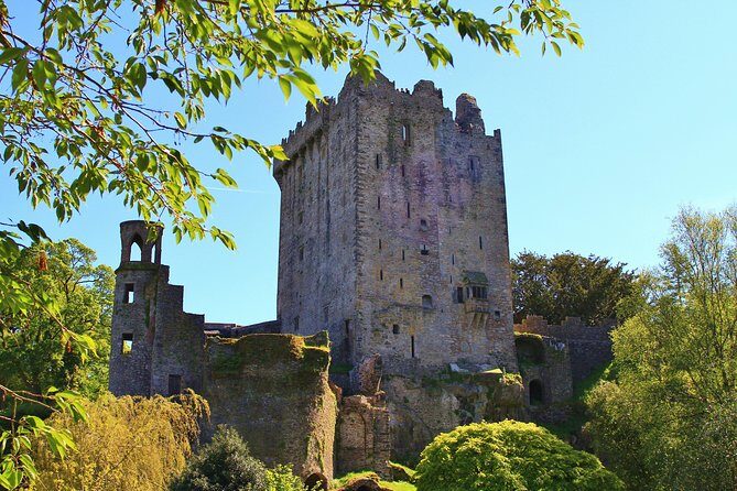 10-Day Ultimate Small-Group Tour of Ireland from Dublin - Price and Value: Why $3,853.34 Can Still Make Sense