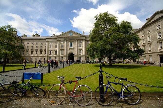 90 Minute Dublin Walking tour and Sightseeing tips - Trinity College Green to Temple Bar: Saints, Students, and a Pint Recommendation
