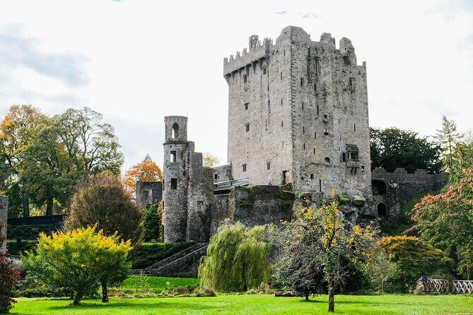 Blarney Castle Tour from Cork including Cobh - Pickup at Paddywagon Tours on Bridge Street