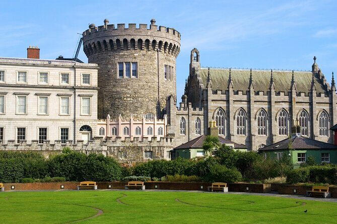 Book of Kells, Dublin Castle, Christ Church Cathedral Tour - Book of Kells: why the silence rules actually help
