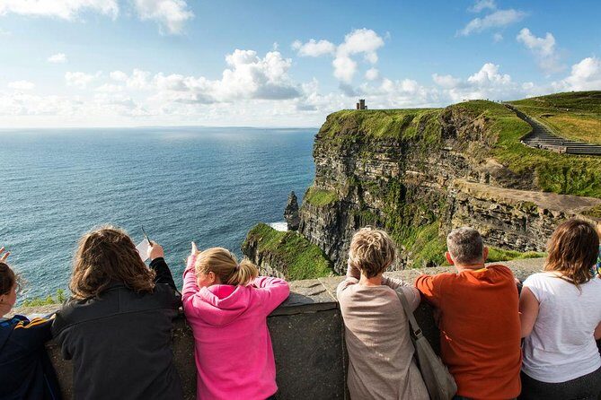 Cliffs of Moher Day Tour from Dublin: Including The Wild Atlantic Way - Bunratty Castle and Folk Park: quick photos and optional extras