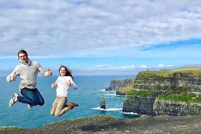 Cliffs of Moher Day Tour from Dublin: Including The Wild Atlantic Way - Kinvara Harbour and Dunguaire Castle: a quick photo hit with history in the frame
