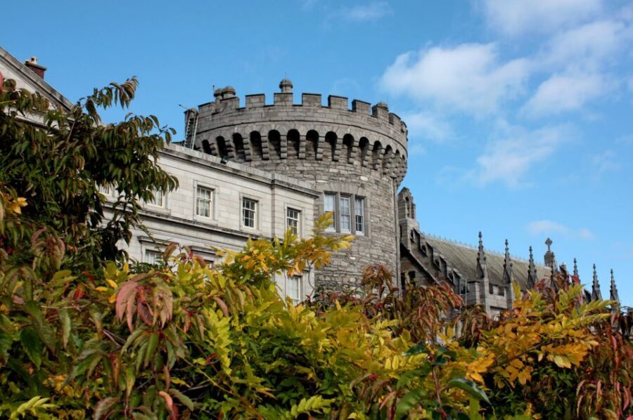 Dublin: Fast-Track Book of Kells Ticket & Dublin Castle Tour - Why the Guide Matters: Turning Ornate Art Into Meaning
