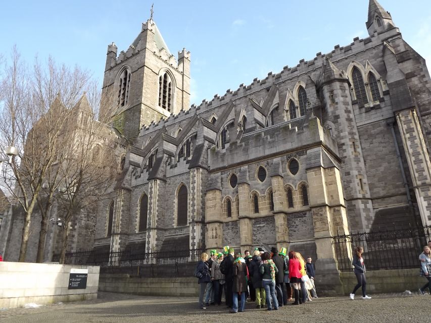 Dublin: Highlights and Hidden Corners Walking Tour - Dame Street to Dublin Castle: Old Dublin, Straight Ahead