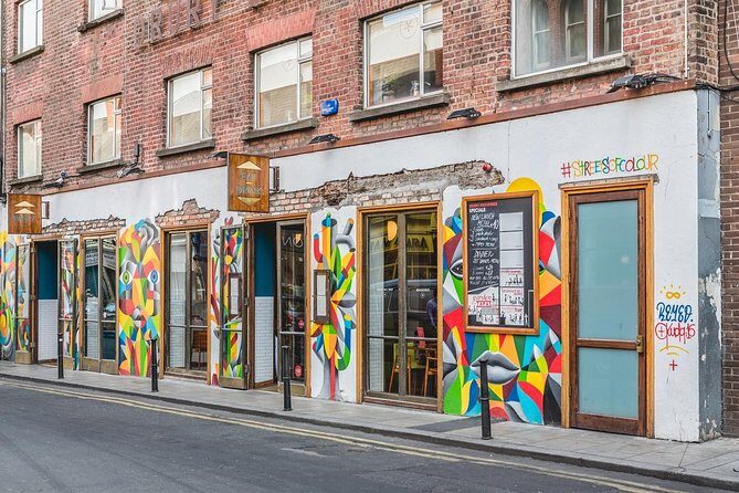 Dublin Historical Centre Private Food Tour with 8 Food Tastings - Stop 5: Temple Bar Lunch at 20 Temple Ln S (Stew and Soda Bread)