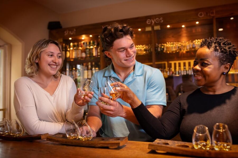 Dublin: Irish Whiskey Museum Tour and Whiskey Tasting - The Story Behind Irish Whiskey: From Gaelic Roots to a Modern Revival