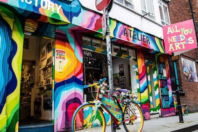 Dublin Street Art Walking Tour - Temple Bar Stop and the Included Ticket Moment