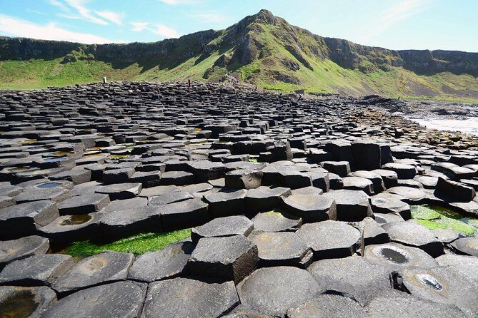 Dublin to Belfast Black Cab, Dunluce Castle and Giant's Causeway - Dublin Morning: Where to Meet and How to Start Smooth