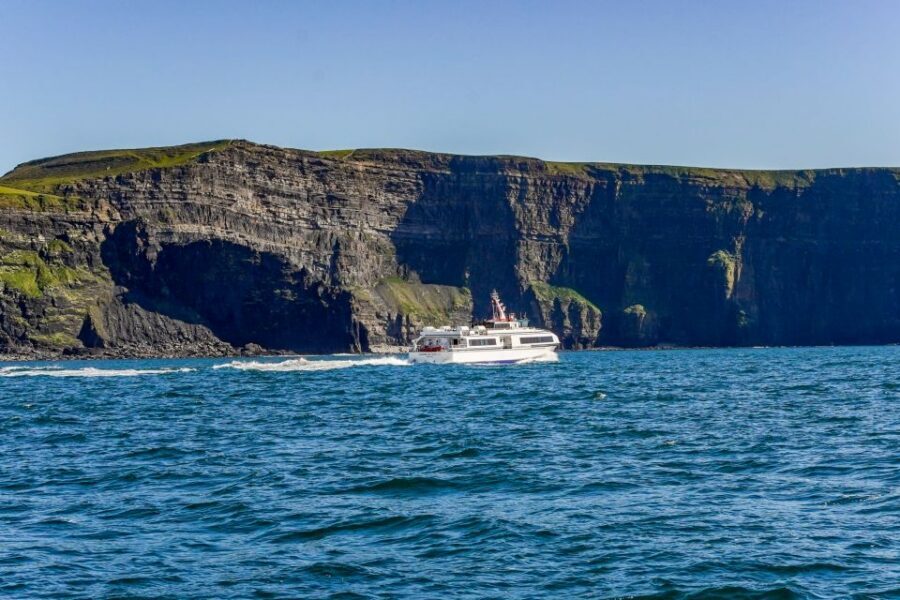 From Galway: Aran Islands & Cliffs of Moher Day Cruise - The 4.5-Hour Inis Mór Block: What That Time Lets You Do