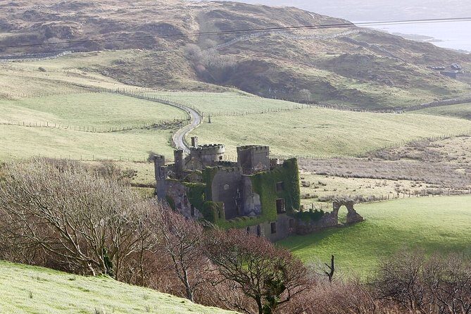 From Galway: Guided tour of Connemara with 3 hour stop in Kylemore Abbey - The short stops that make Connemara feel real: Screeb Lough, Pine Island, and Inagh