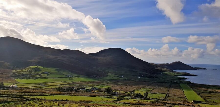 From Killarney: Ring of Kerry Guided Day Tour - Waterville for lunch and sea air: 1 hour that you’ll appreciate