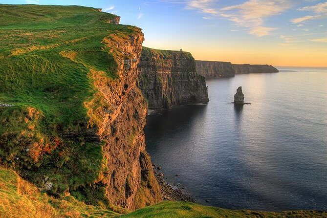 Galway to Cliffs of Moher, Aillwee Cave & Dunguaire Castle Tour - Why this Galway to Cliffs of Moher tour feels efficient