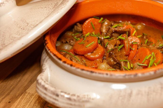 Irish Craic & Cuisine: Cooking Class & Dinner in Central Dublin - What you actually cook: soda bread, soup, Guinness, and colcannon