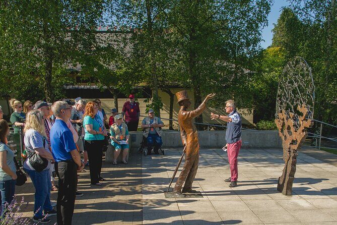 Irish National Stud & Gardens Skip the line Entrance - Guided stud tour: stallions, mares, foals, and the retired legends