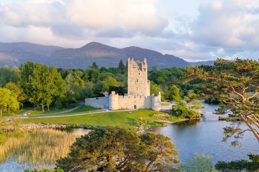 Killarney: Gap of Dunloe Pony, Trap & Traditional Boat Tour - Why this Killarney pony-trap + boat combo works so well
