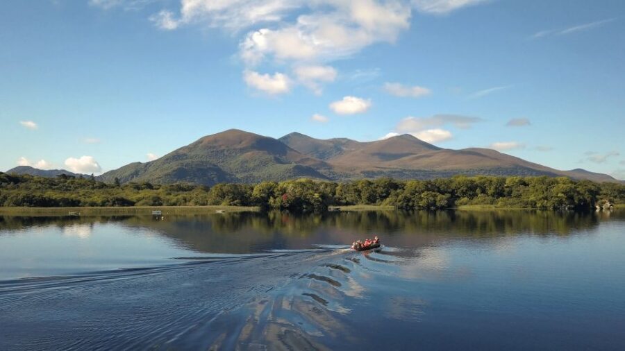 Killarney: Gap of Dunloe Walking and Boat Tour - Starting point in Killarney: O’Connor’s pub and pickup windows