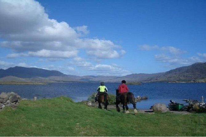Killarney National Park Horseback Ride. Co Kerry. Guided. 1 hour. - Gear and comfort: what they provide and what you should plan for