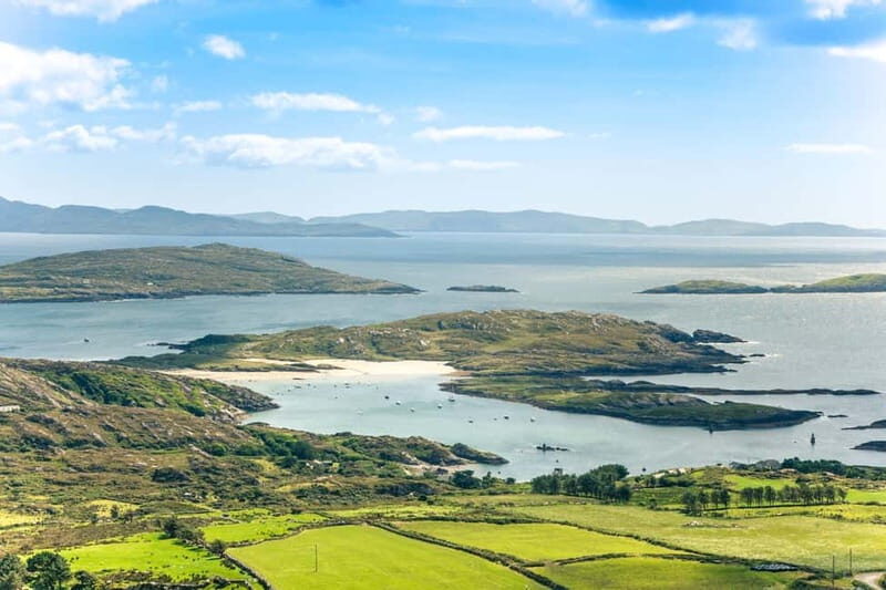 Killarney: Ring of Kerry Bus Tour - Deros Tours pickup and how the day keeps moving