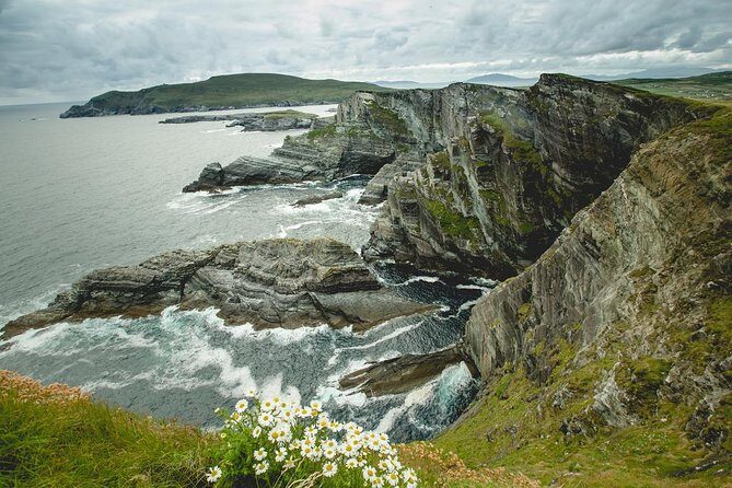 Ring of Kerry Day Tour from Cork: Including Killarney National Park - Ring of Kerry photo drive: Dingle Bay, Skellig Rocks, and Inch Beach