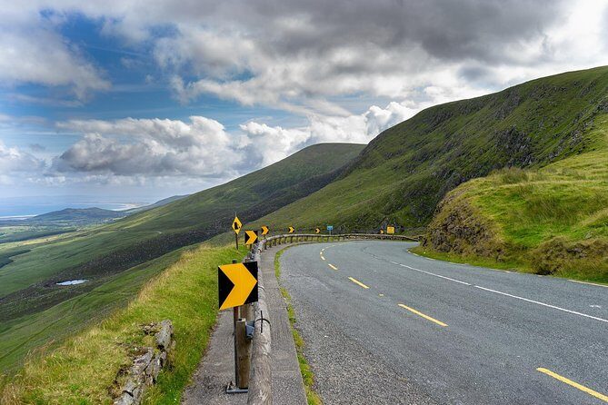 Sustainable Ring of Kerry Rail Tour from Dublin - Photo stops that actually help: how to get the most out of short waits