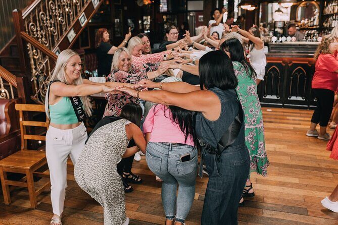 The Irish Dance Party in Dublin - Meet the musicians: why the songs and explanations add real value